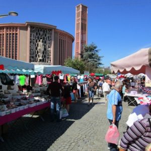 Treat your taste buds at Yvetot market